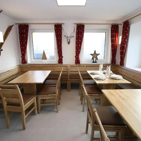 Feriehus Grand Chalet In Mauterndorf With Sauna And Playroom *